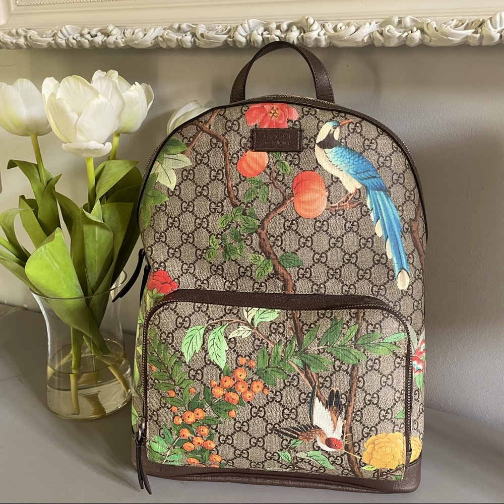 Gucci Large GG Web Supreme Monogram Backpack Unisex - Picture 2 of 16